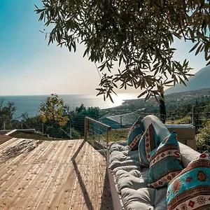 https://gogos-boutique-hotel.albaniahotels.org