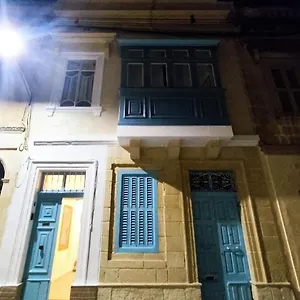 https://dhara-guest-house-malta.hotelssaintjulians.com